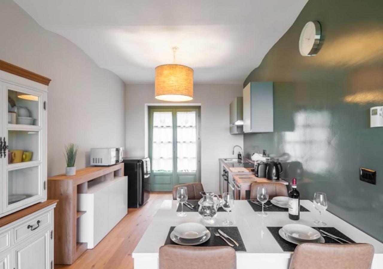 Appartement Charming Loft Golf Club Barolo à Novello Extérieur photo
