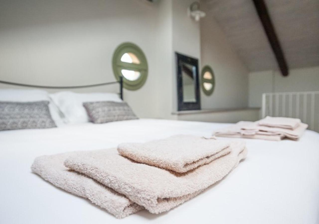 Appartement Charming Loft Golf Club Barolo à Novello Extérieur photo