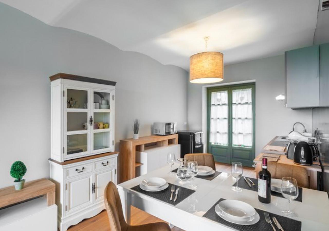 Appartement Charming Loft Golf Club Barolo à Novello Extérieur photo